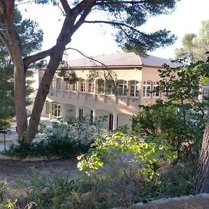 Des Joncas Apartahotel